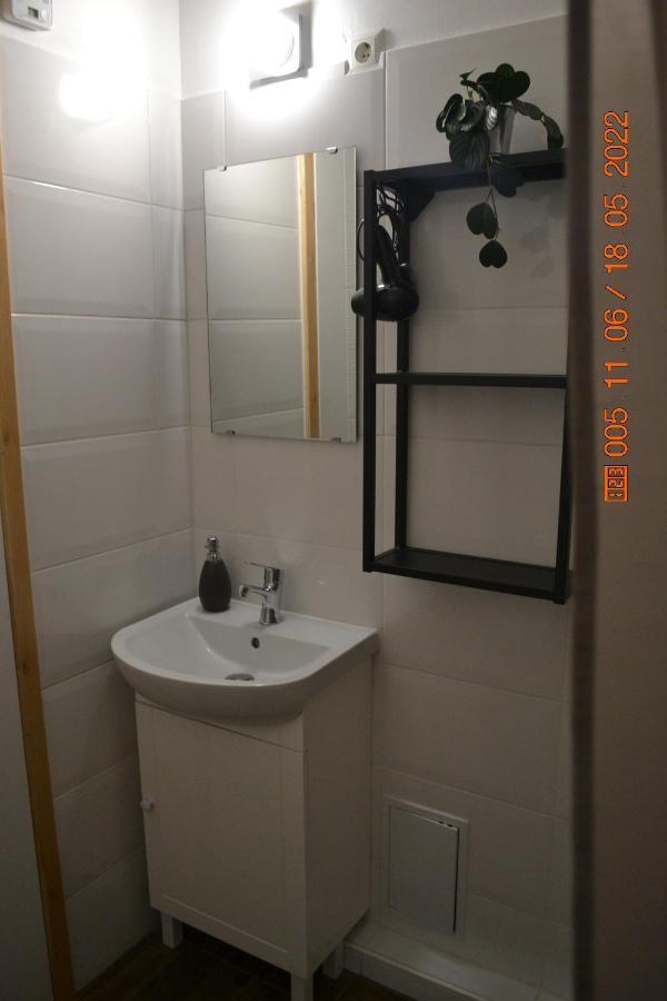 Sziget Apartment *